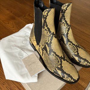 Like new Jimmy Choo Rourke ankle boots snakeskin-like embossing sz 38.5 / 7.5-8
